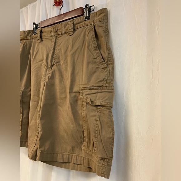Mens Shorts - Picture 9 of 9